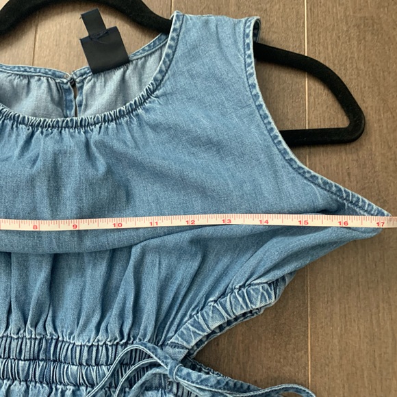 Gap Denim Side-tie Cutout Dress with Washwell - Picture 8 of 9